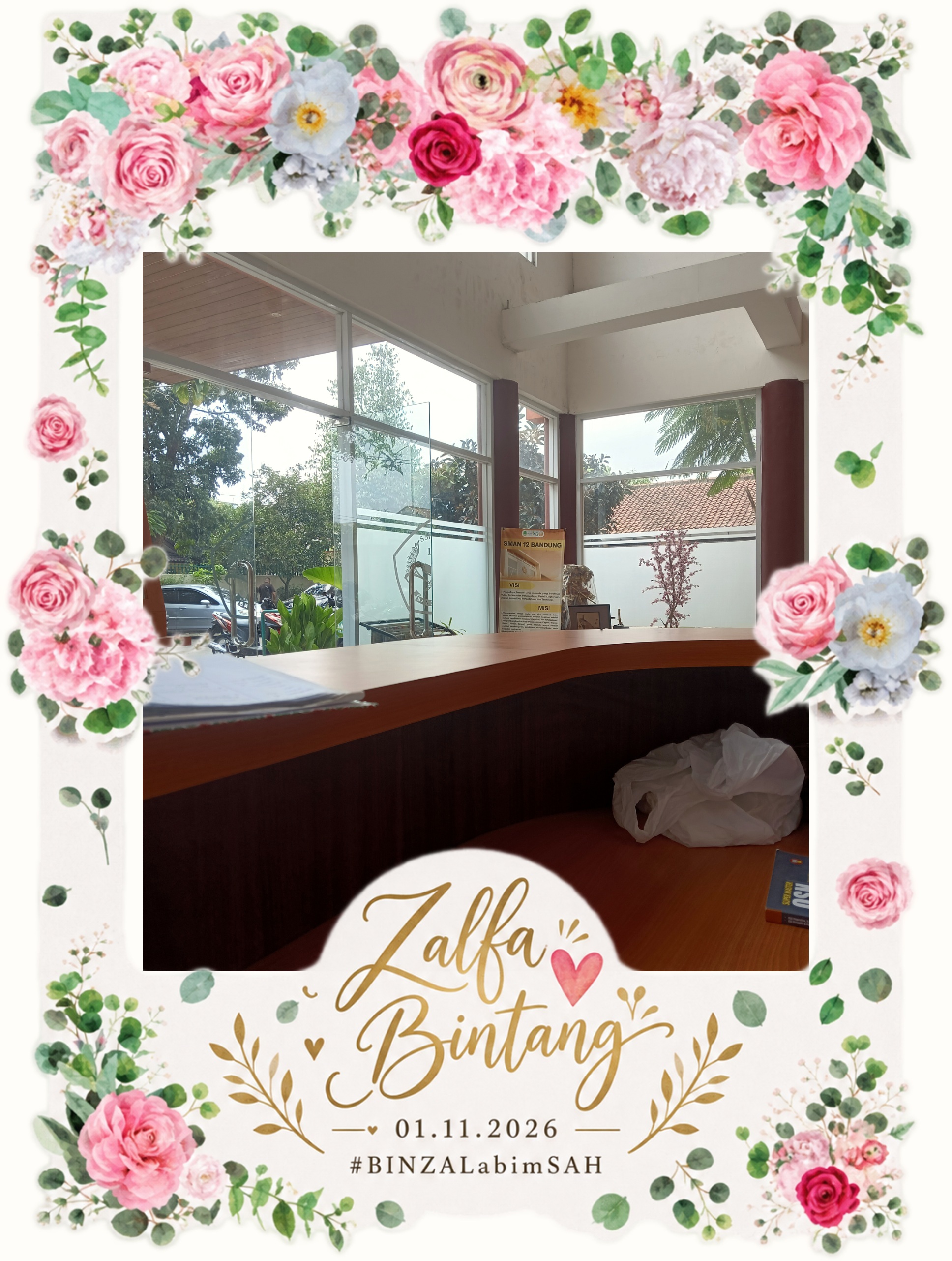 Foto Photo Booth dari Bintang